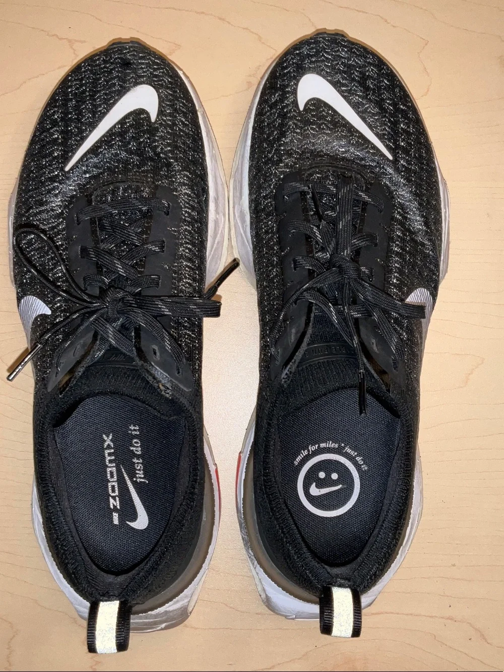 Nike Invincible 3 Running Shoes Black White Women’s Size 10.5